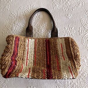 EUC Suarez striped raffia tote w/snakeskin bottom & trim